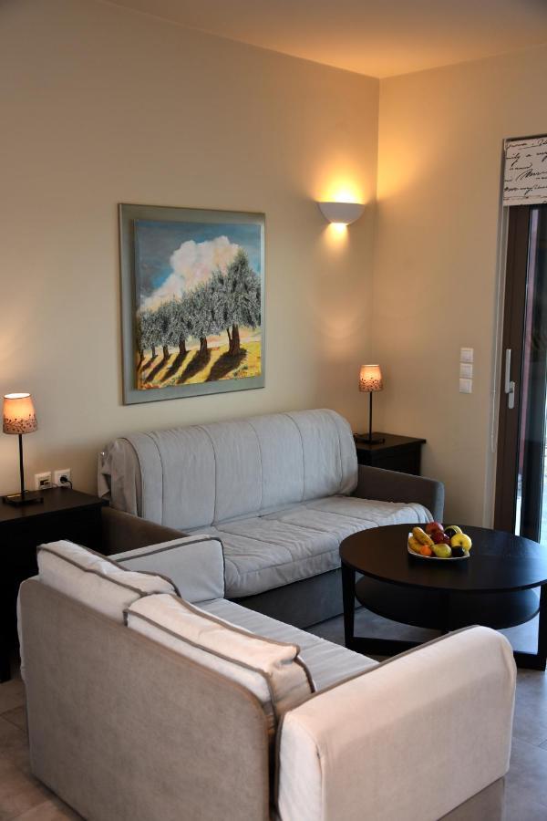 Ελιάδες - Eliades Apartments Karystos  Esterno foto
